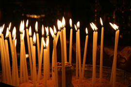 La “Candelora” o Festa de le Candele che le rapresenta Gesù “Luce e Vita”.