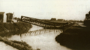 1944: el ponte fato saltare da i partigiani.